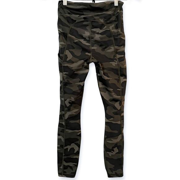 3 FOR $50! 🎁 ATHLETA Ultimate Stash Pocket Camo 7/8 Tight in SuperSonic … - Picture 3 of 6